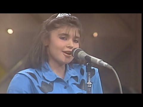 La Inmensa- Seguro Que Si (Cantan: Liz, Marcial, Néstor y Henry) (En Vivo- Sábado Sensacional 1988)