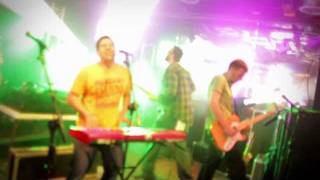 Green Room Rockers - Conqueror (Live at Where Else? Bar)
