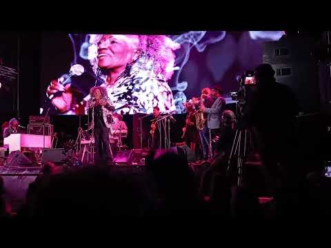 Martha High & Julián Maeso Sextet - 5 (sesión noche - Escenario Principal - viernes 25 de julio)