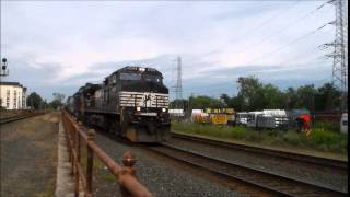 preview picture of video 'Bound Brook Railfanning 7/19/14'