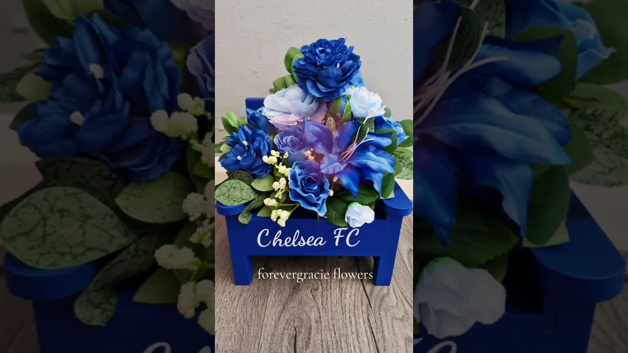 Memorial benches and artificial flower pot #personalised #memorial #bench #artificialflowers