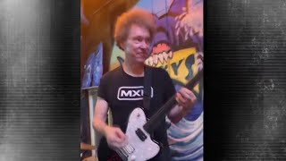 World renowned Galveston fretless guitar player | HOUSTON LIFE | KPRC 2