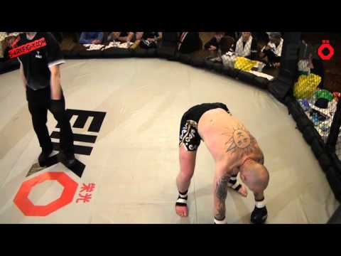 EIKO 9 - K1 Mark Turnbull VS Michael Hall