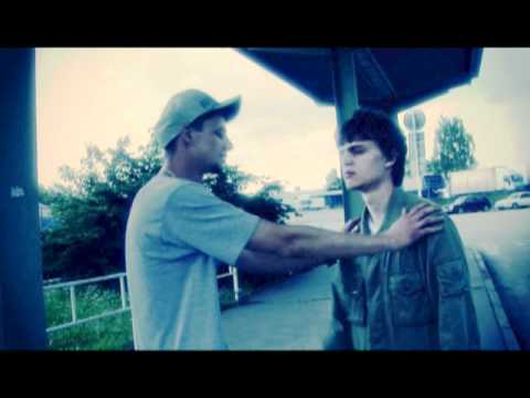 Nakažlivý Material ,,NM" - J8 - Najdi cestu