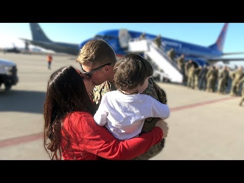 Priceless Father Son Reunion -  Epic Soldier Homecoming