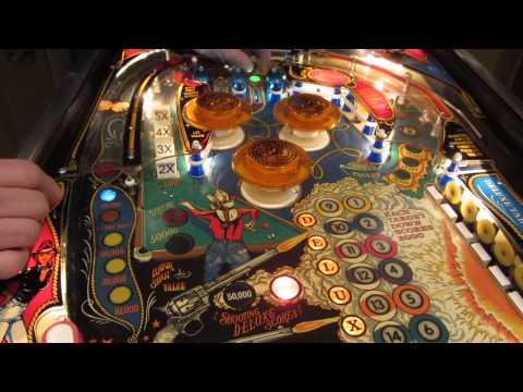 Bally Eight Ball Deluxe Pinball Machine in Action