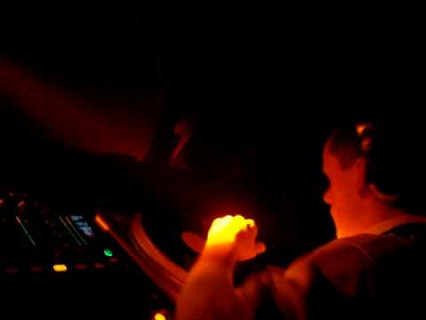 081108 - Griggmorecore - 09:04