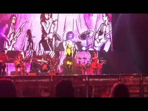 Natalia Oreiro - Concert in Moscow - Tu Veneno - 7.12.2016