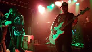 New song "Alpha Dog" from Crobot!!