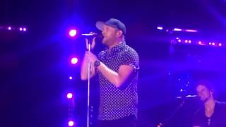 Cole Swindell sings "You Should Be Here" live at CMA Fest