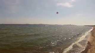 preview picture of video 'Kitesurfing crash @Hanko Tulliniemi, Finland'