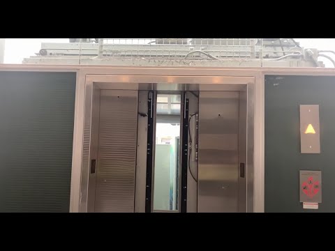 DANGEROUS 1993 Montgomery Hydraulic Elevator @ St. Clair Square Mall - Fairview Heights, IL