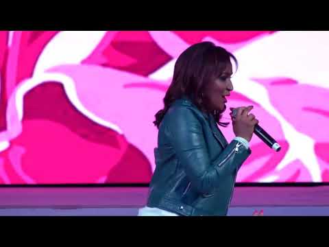 Nancy Amancio - Derribando Gigantes (live en Redoma)