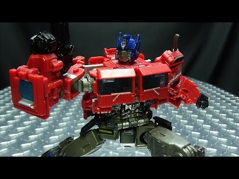 Studio Series 38 Voyager OPTIMUS PRIME: EmGo's Transformers Reviews N' Stuff