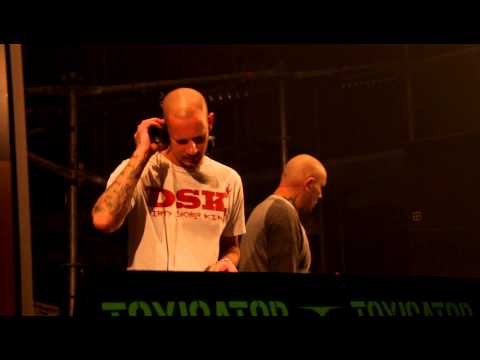 Unexist vs. Tieum @ TOXICATOR 2012 (official)