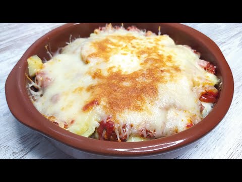 SO TASTY! Very Delicious Potato Gratin with tomato sause. EASY recipe!
