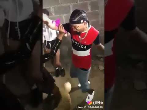 Rochy RD bailando dale teteoo