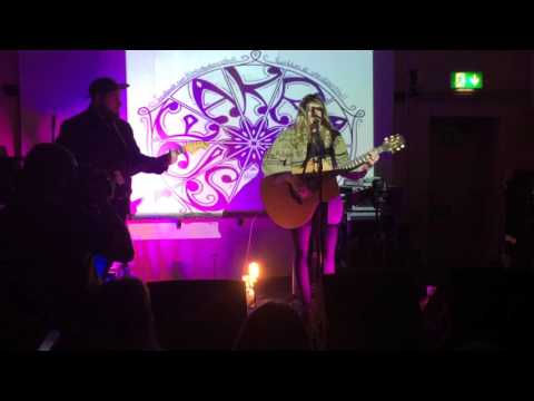 'These Shoes' - Emily Moulton - The Sesh, Hull - 2.2.16