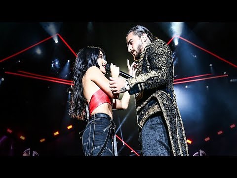 Becky G - Mayores (ft. Maluma - Live at The Forum)