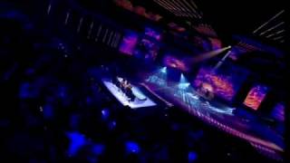 Lucie Jones - Footprints in The Sand (week 1)