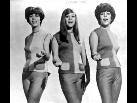 The Shangri-Las - The train from Kansas City (with Lyrics)