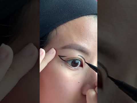 Graphic Eyeliner Hack for Monolids and Tapered Asian Eyelids #shorts