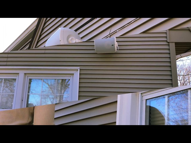 PSB CS1000 UNIVERSAL IN-OUTDOOR SPEAKERS (PAIR) in Speakers in Markham / York Region