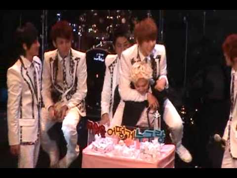 100105 Cube Stars Party Fancam (Yoseob piggyback Kikwang & Hyunseung)