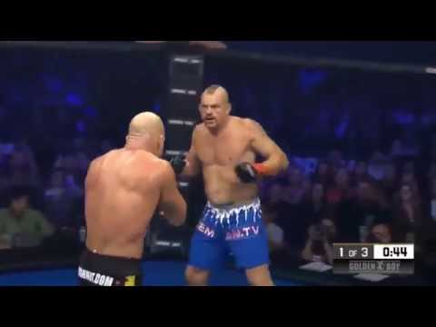 LIVE Chuck Liddell vs Tito Ortiz 3 | FULL knockout!