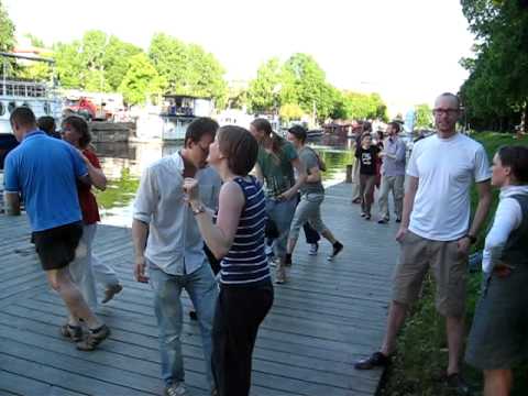 Item video thumbnail