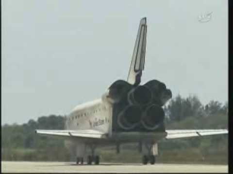 STS-133 Discovery Final Landing