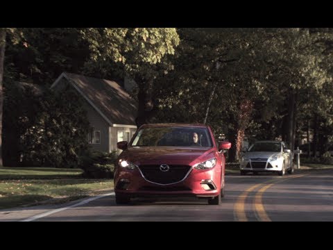 Mazda 3 i Grand Touring vs Ford Focus SE