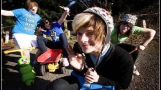 Amy Can Flyy - Go Go Gadget Happy Heart [Lyrics]