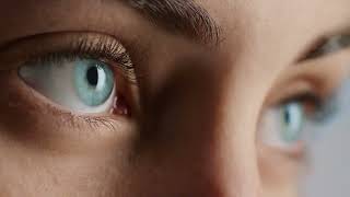 Smarteye ist die Marke der Augenpartner für stufenlos scharfes Sehen durch weltweit führende Lasertechnologie und Linsenbehandlungen.