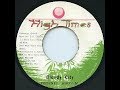 Dennis Brown - Bloody City ++