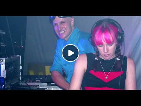 Nil vs Miss Tracy @ Adrenalin NYE 2001