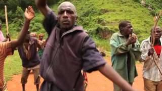 preview picture of video 'The Batwa Pygmies Michael Jackson'