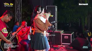 Download lagu BARREN - SILVIA MAHARANI - BATMAN MUSIC - SHINTA & HARYANTO WEDDING mp3