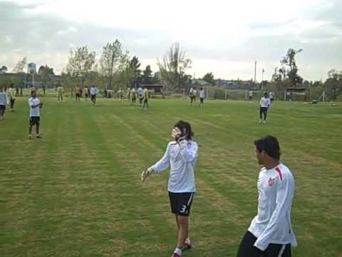 Videla: "Si se lesiona Chiarini, atajo yo". Instituto