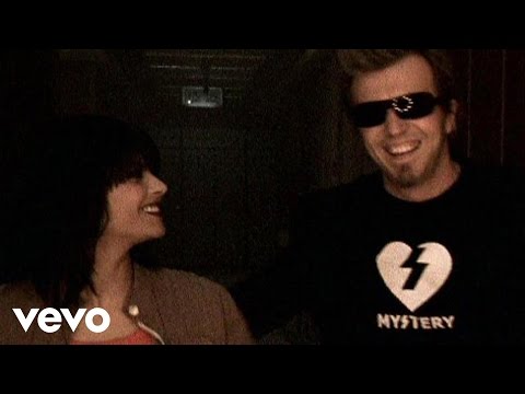 Roy & Ádám, Ibolya Oláh - Valamiét Valamiért