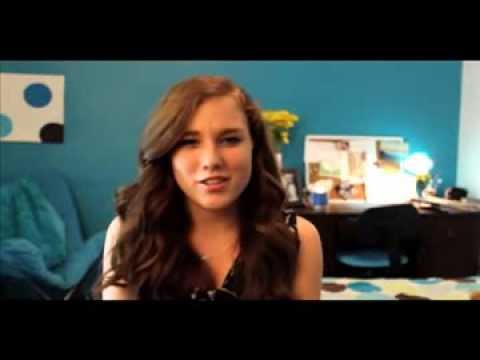 What it's like to... be a twin.