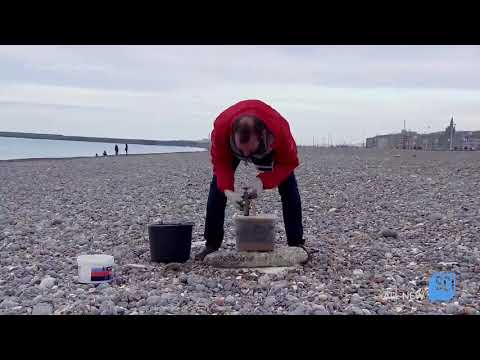 what is sluice gate? what is squeezing rock condition?