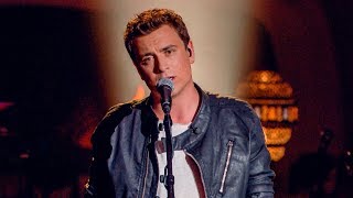 Niels brengt hartverscheurende versie van &#39;Vreemde Handen&#39; | Liefde Voor Muziek