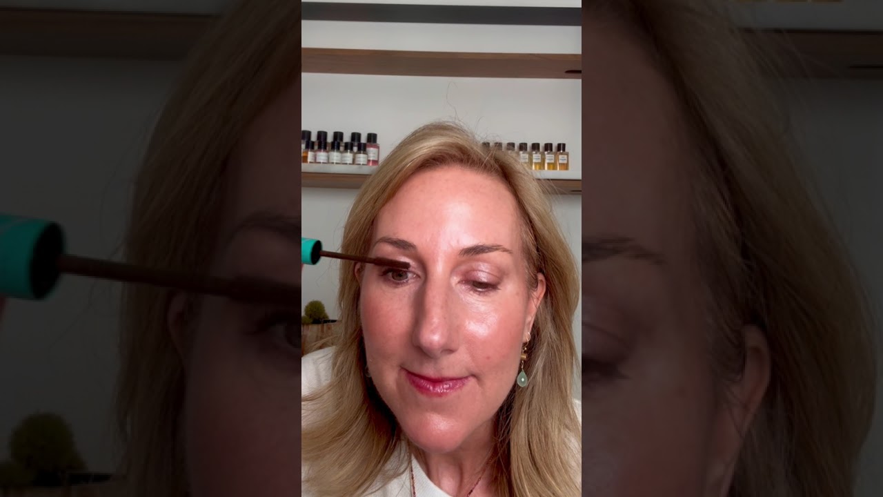 THE BEST MASCARA FOR MATURE EYES?! Thrive Causemetics Liquid Lash Extensions