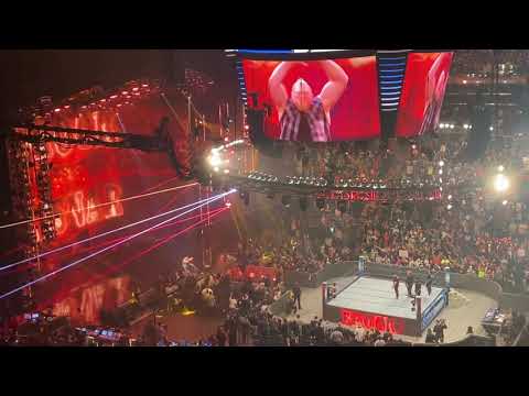 Brock Lesnar returns to WWE smackdown - Live entrance from Madison Square Garden ( Sept. 10 2021)