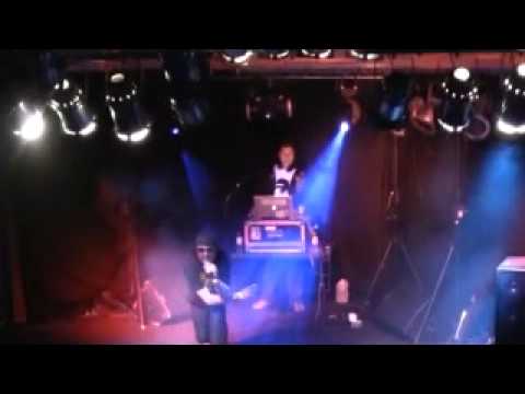 Jibba the Gent performs "Planes"
