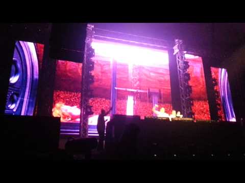 Leeloo from The fifth element on Ferry Tayle B2B Manuel Le Saux  @Trancefusion