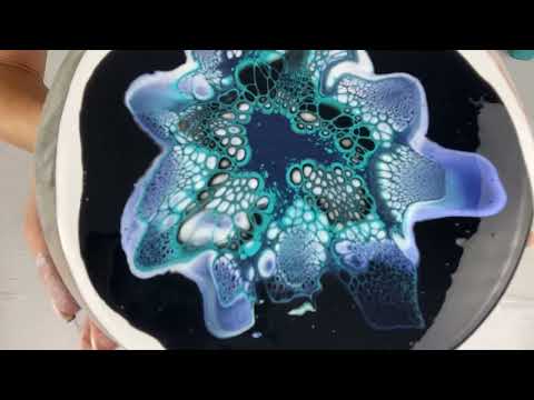 303. Sheleeart Australian Fluid Artist -  Bloom Sessions