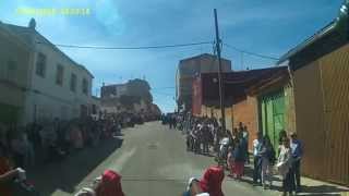 preview picture of video 'Subida san juan a la ermita de santa barbara, Semana Santa 2015 Tarazona de la mancha'