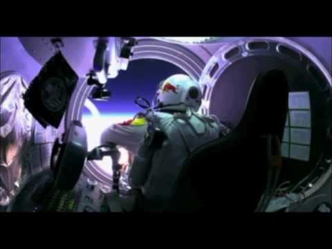 Felix Baumgartner's supersonic freefall from 128k